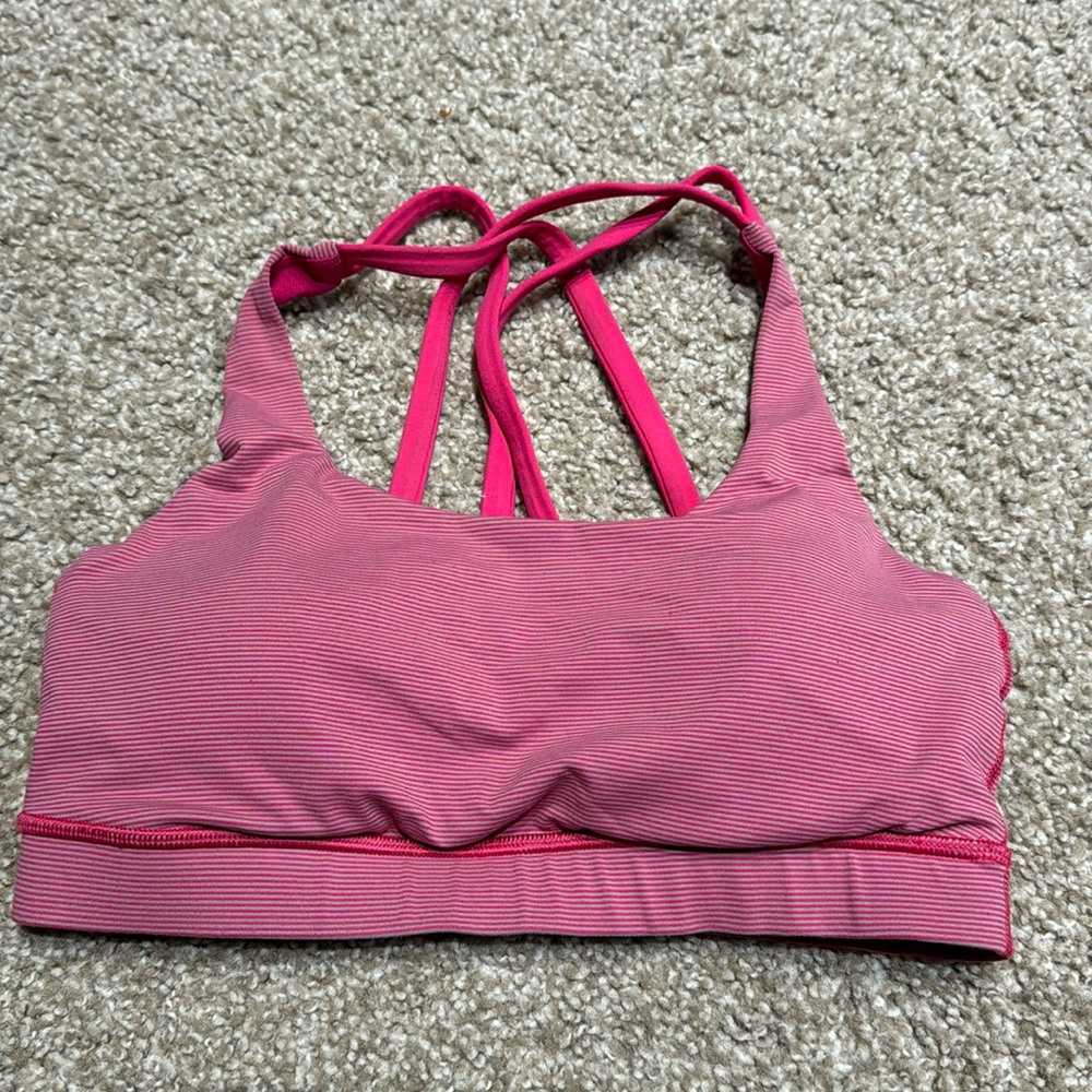 Lululemon energy bra size 4